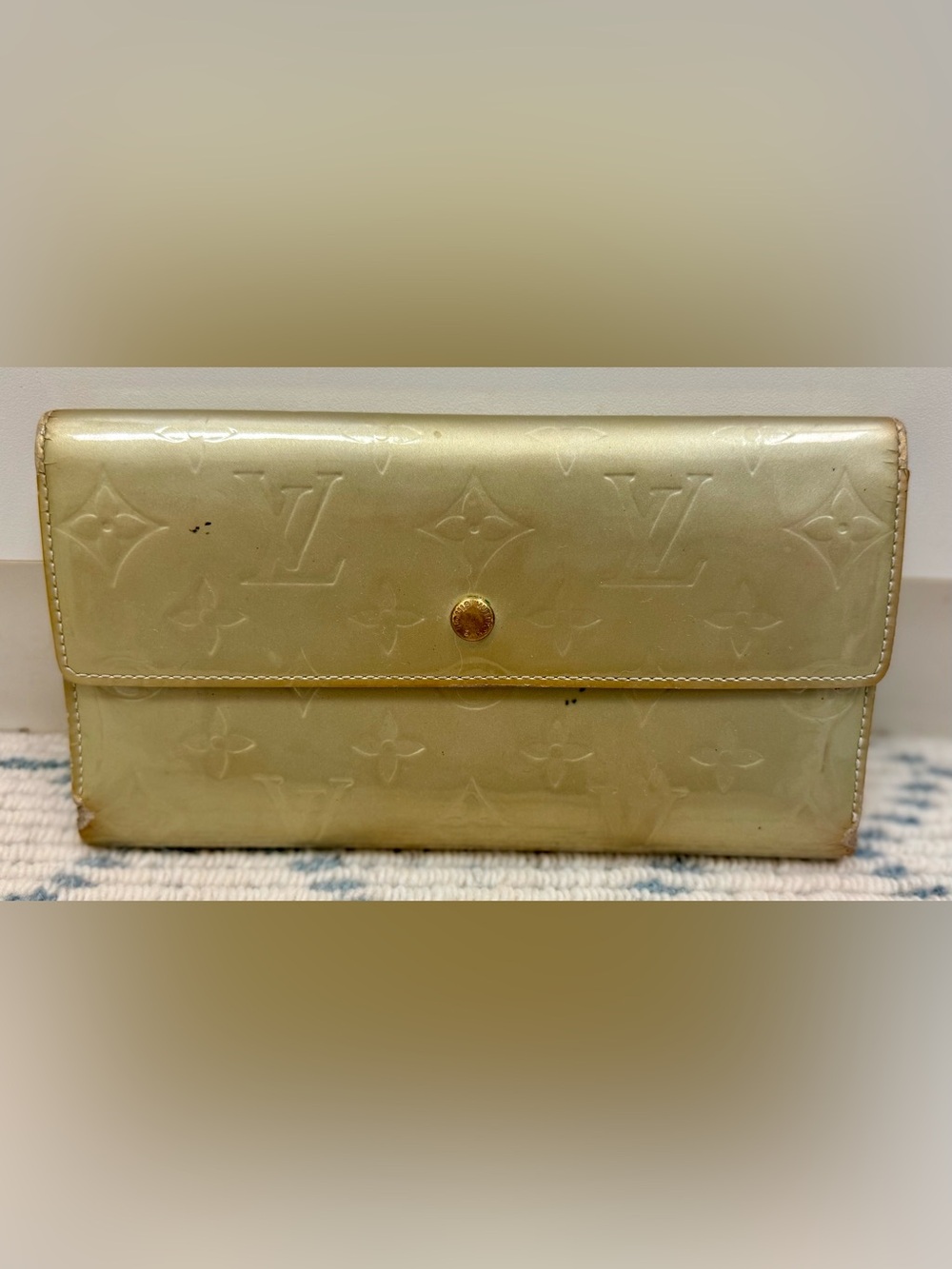 LOUIS VUITTON Vintage Y2K Yellow Monogram Patent Leather Tri-Fold Long Wallet